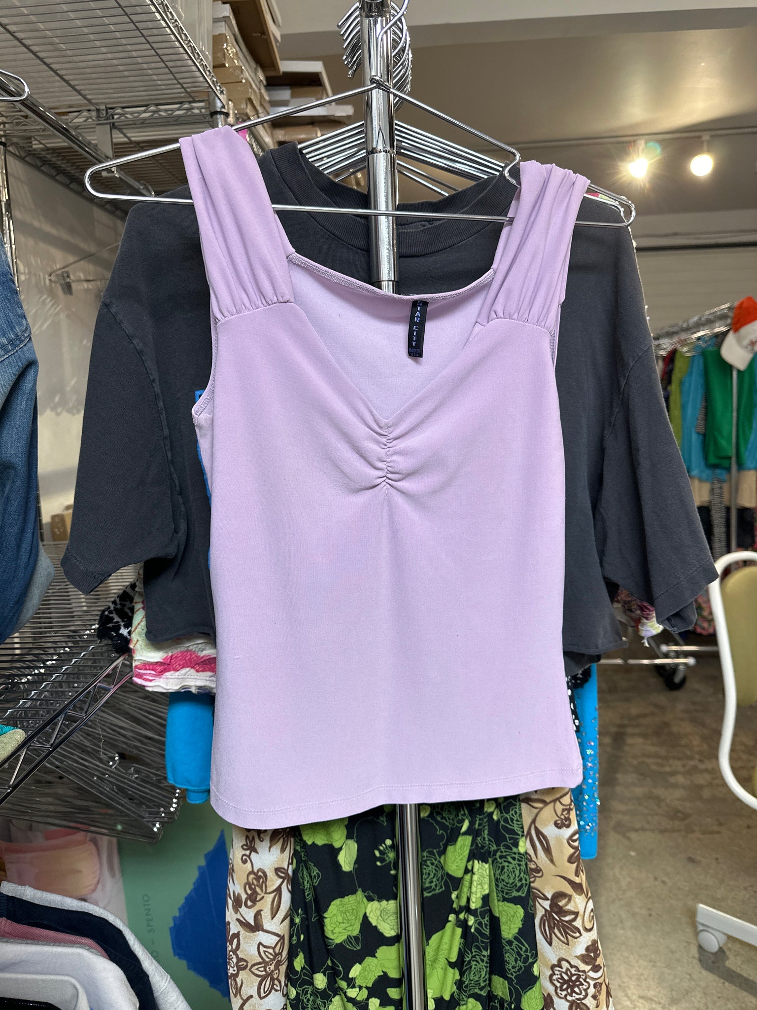 Lavende ruched tank top