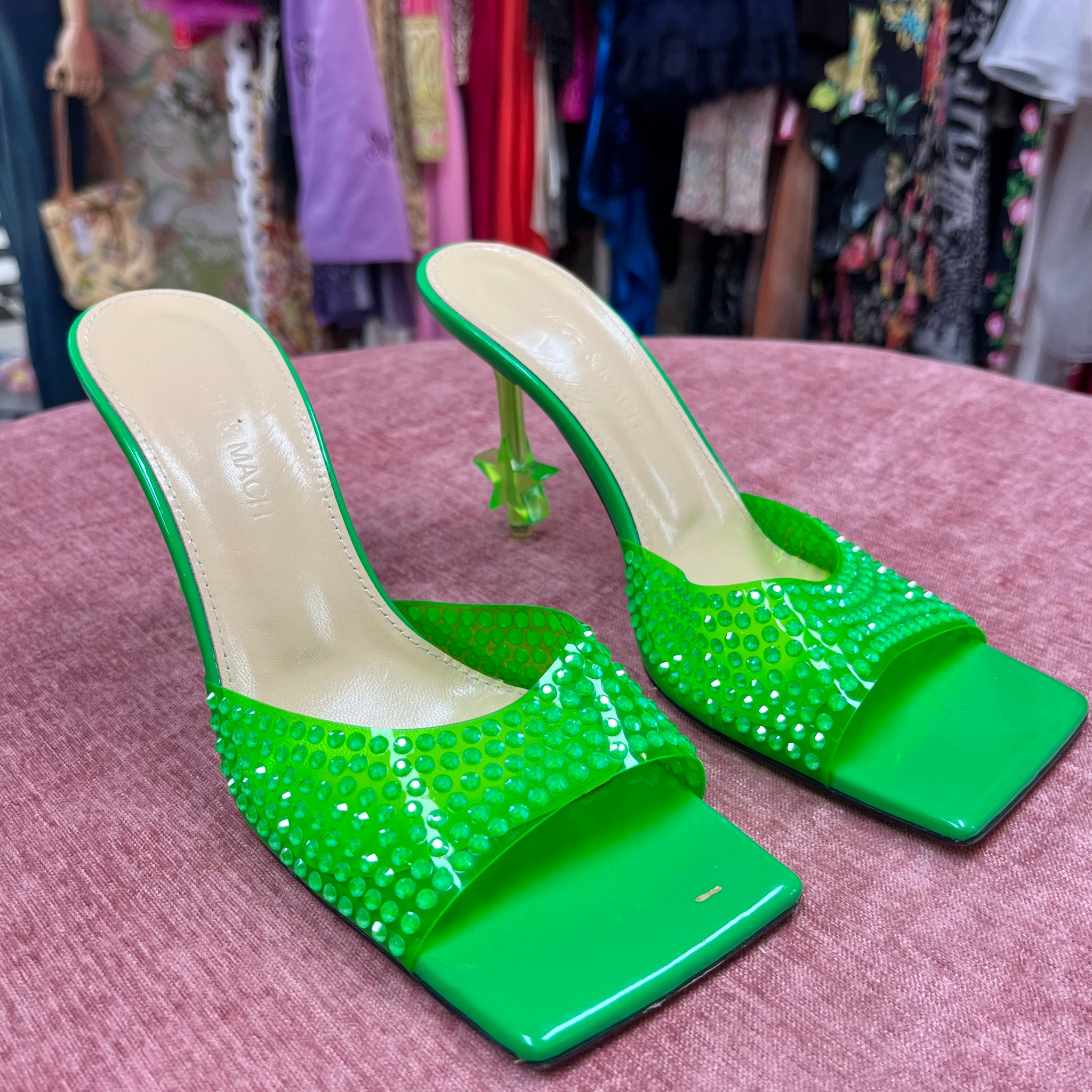 Mach & Mach Green Star Heels