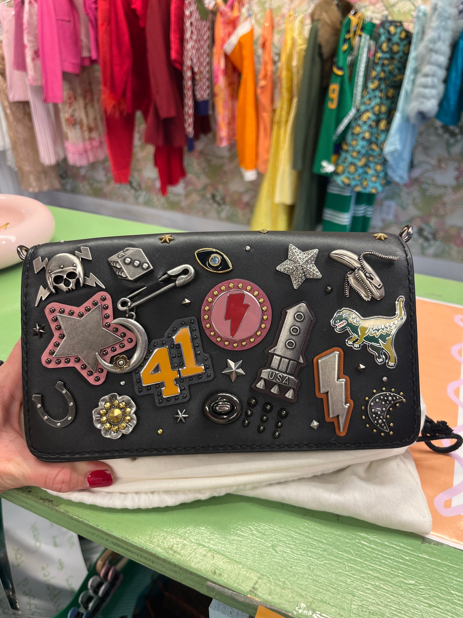 Coach “Dinky” black bag - Consignment