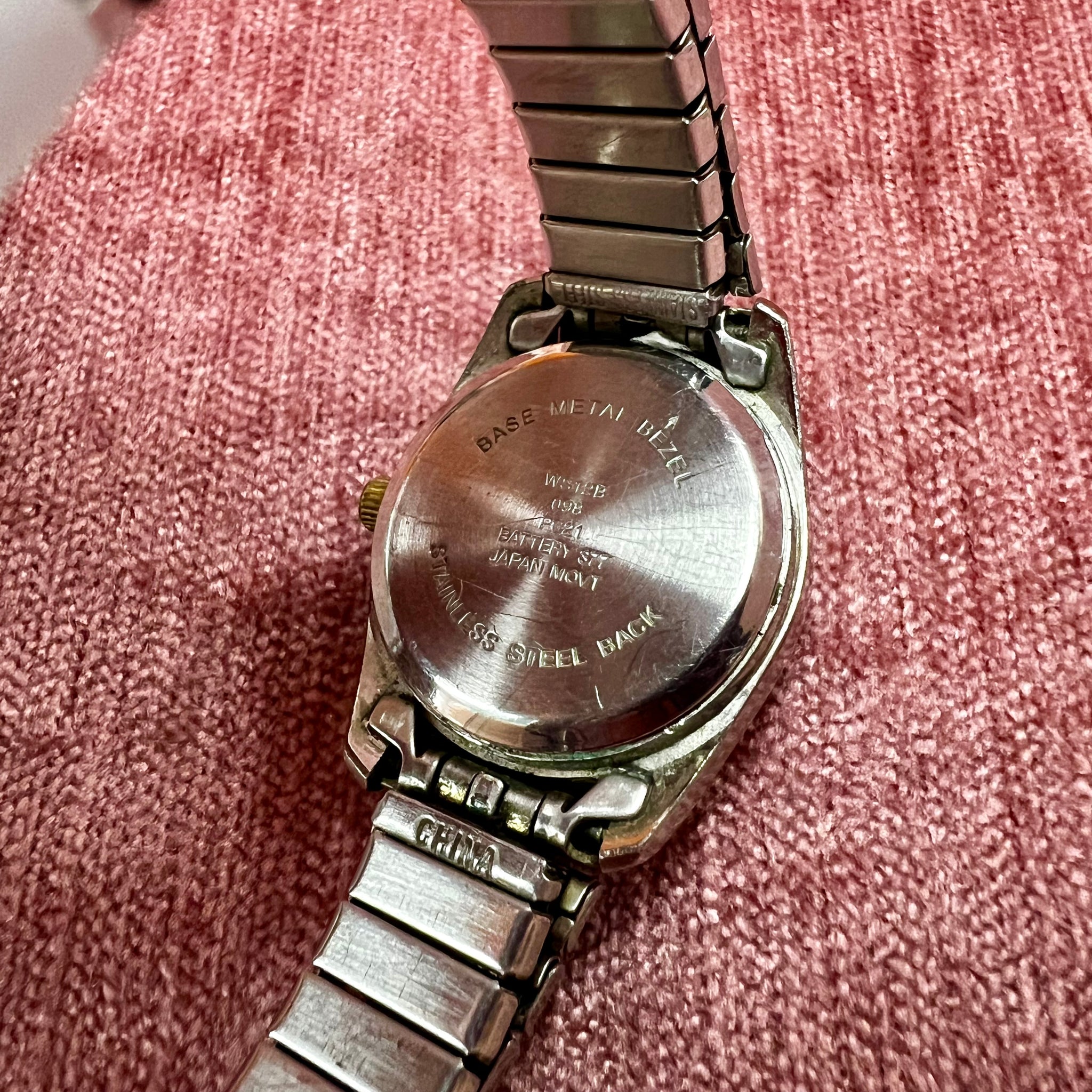 Vintage Quartz Slip On Watch