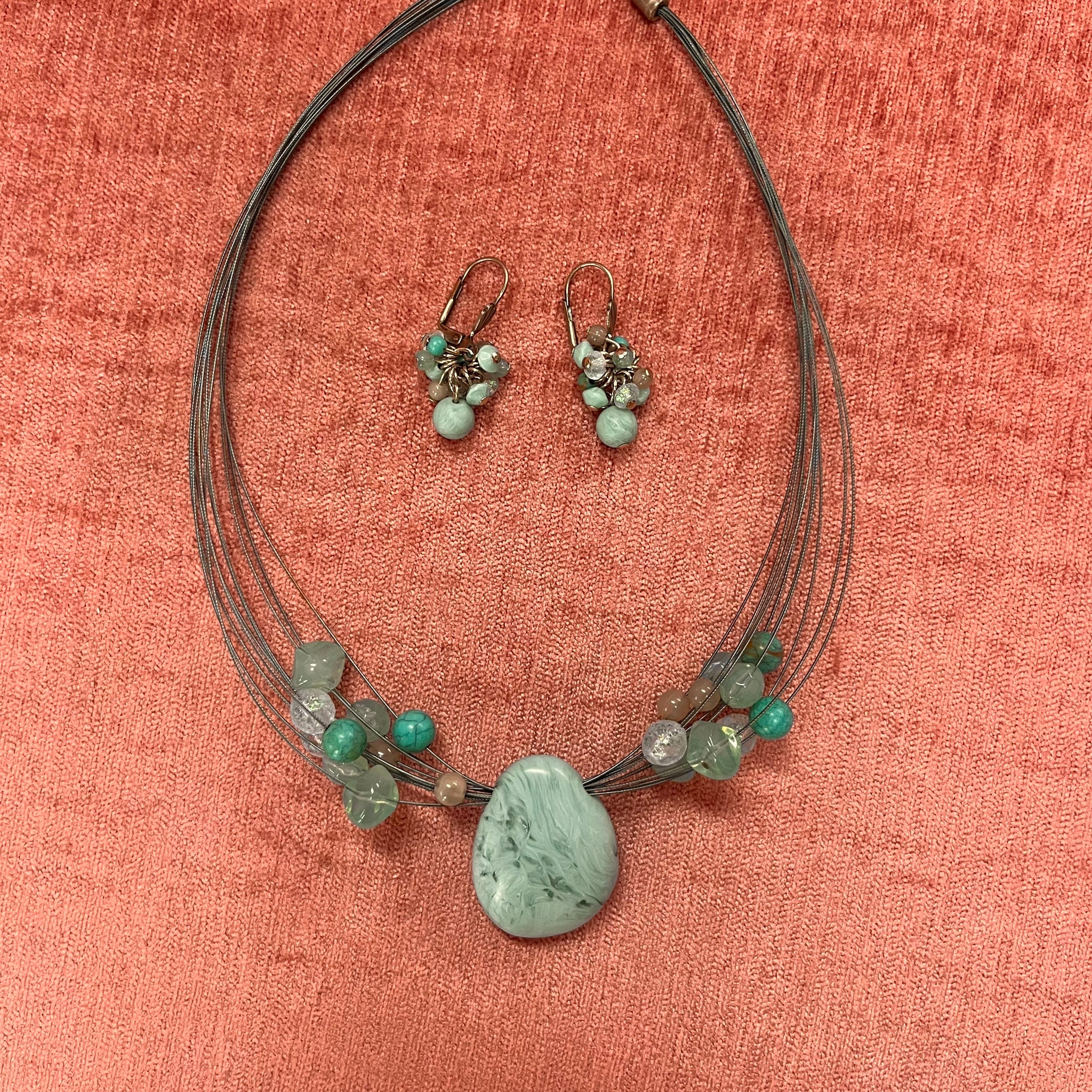 SET Beaded Necklace + Earrings