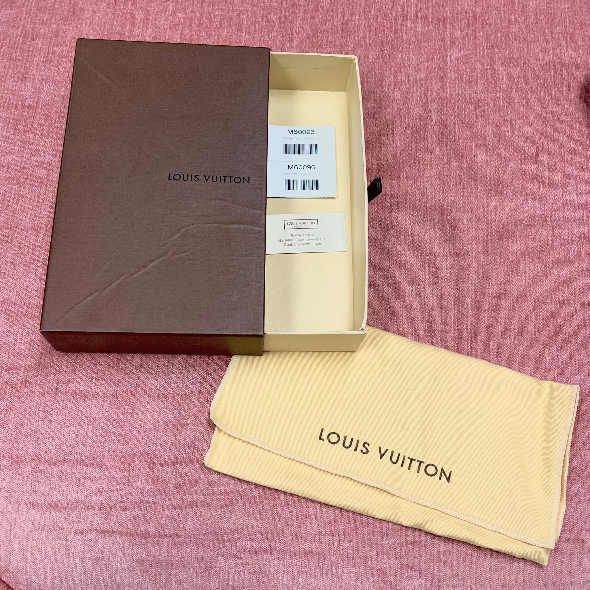 Louis Vuitton Pochette Milla - Consignment