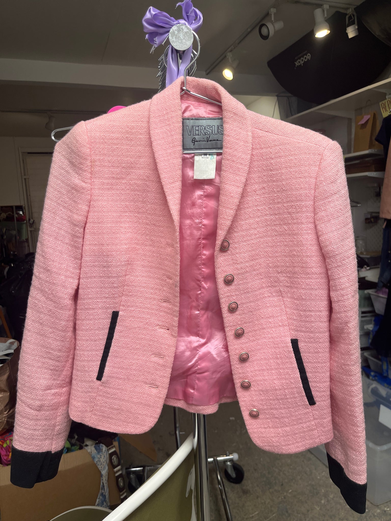 Pink Gianni Versace blazer - Consignment