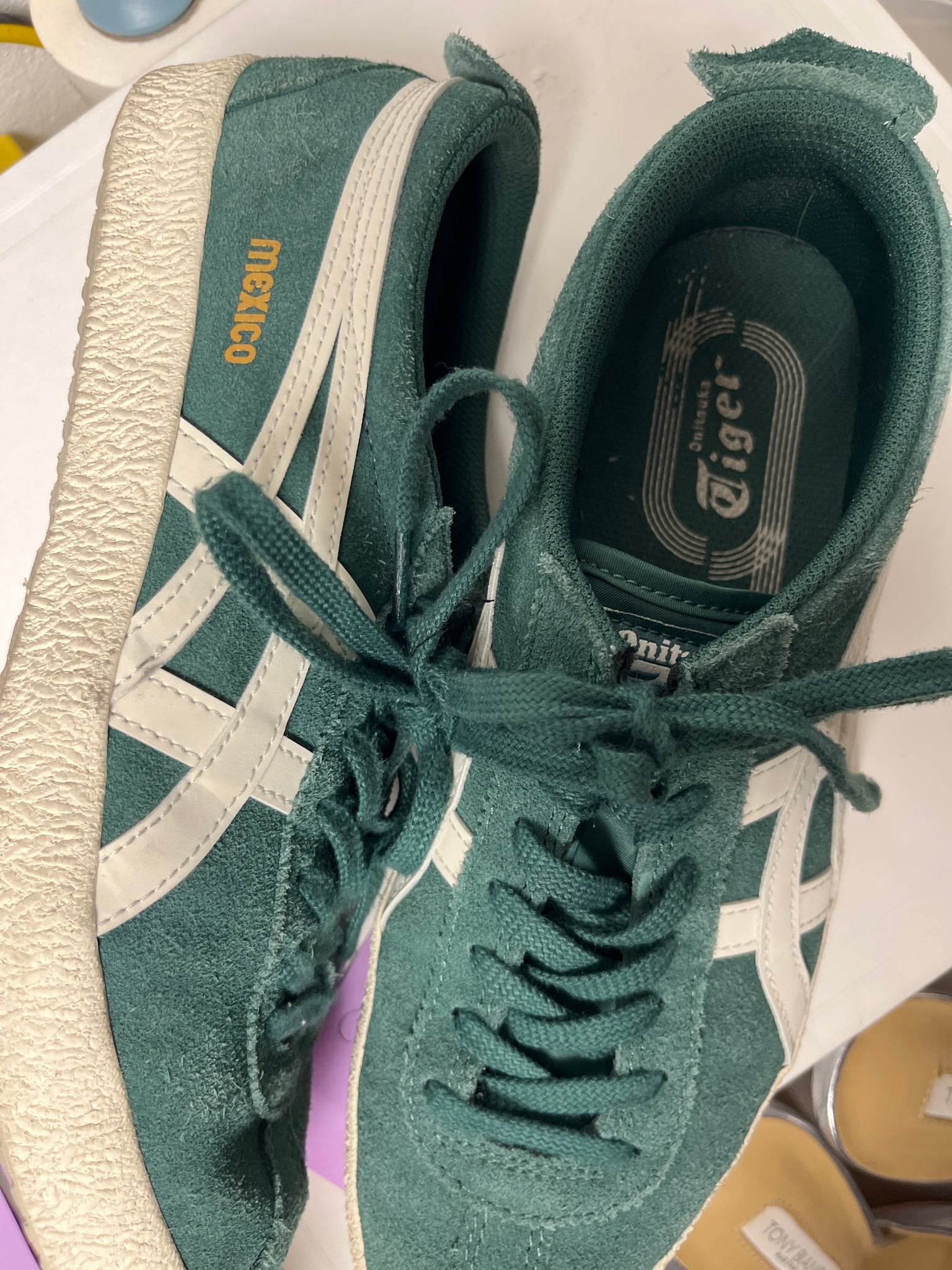 Onitsuka Tiger Mexico delegation - consignment
