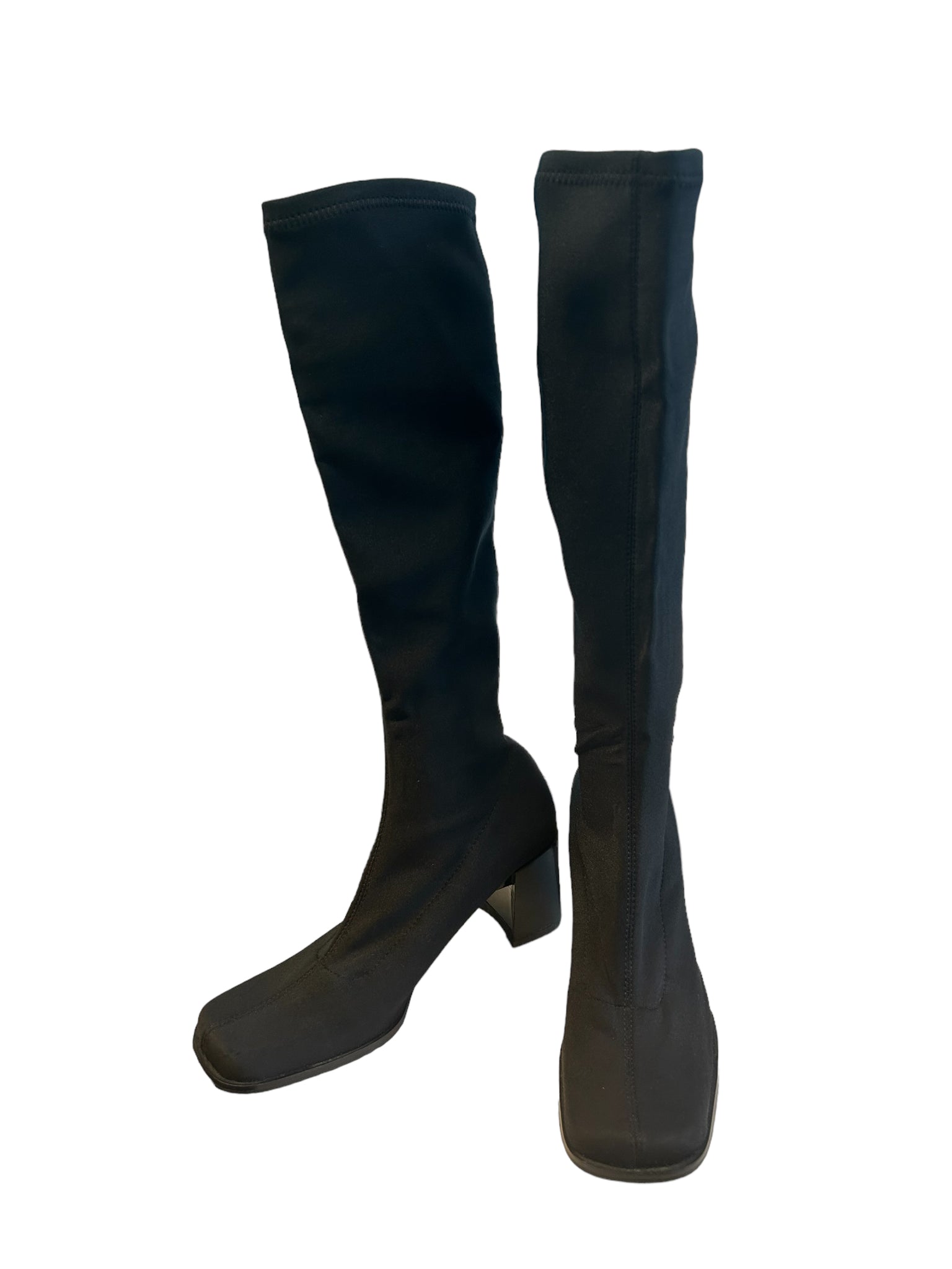 Black Fitted Knee High boots