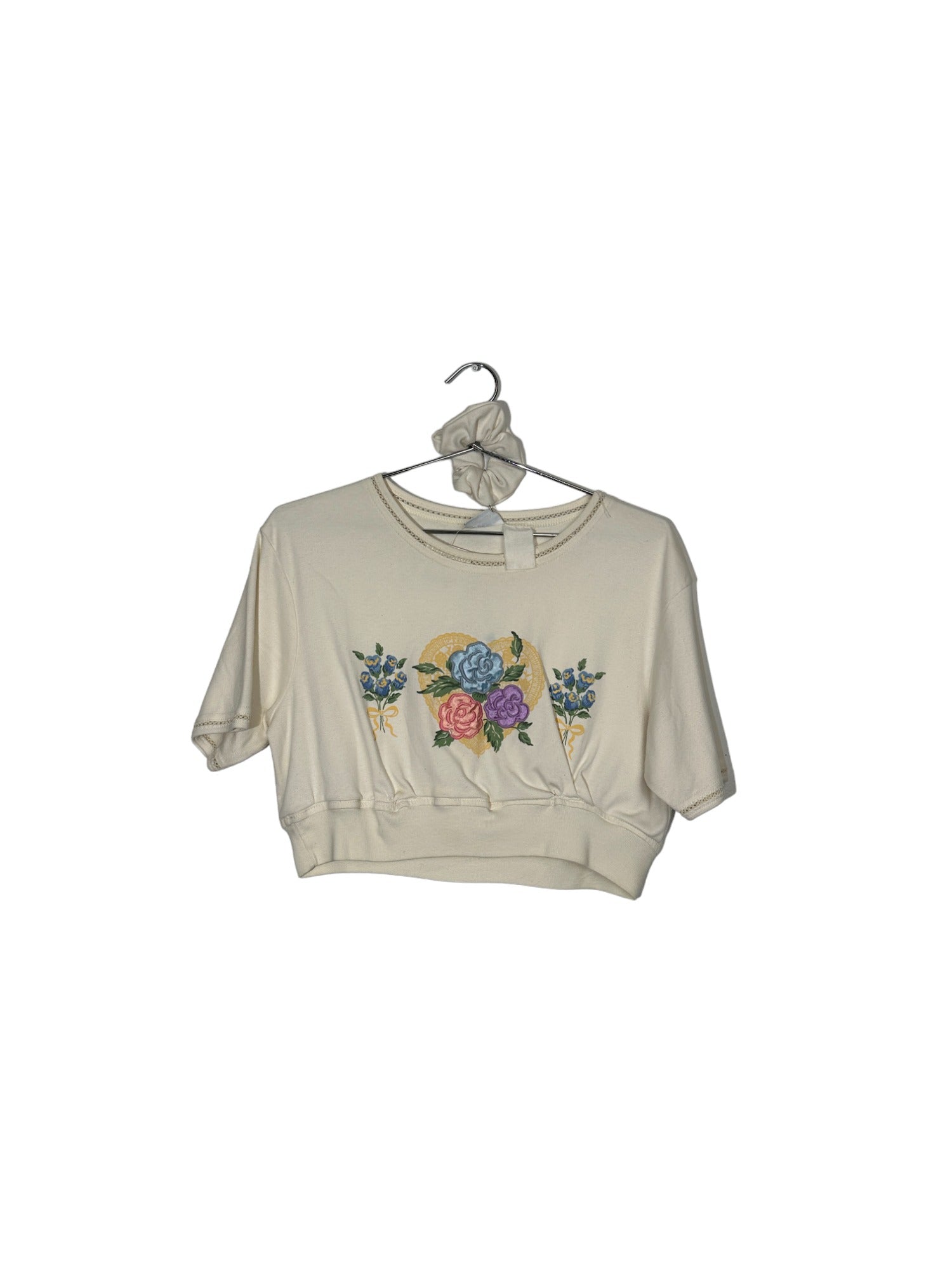 Floral Embroidered Cropped Tee