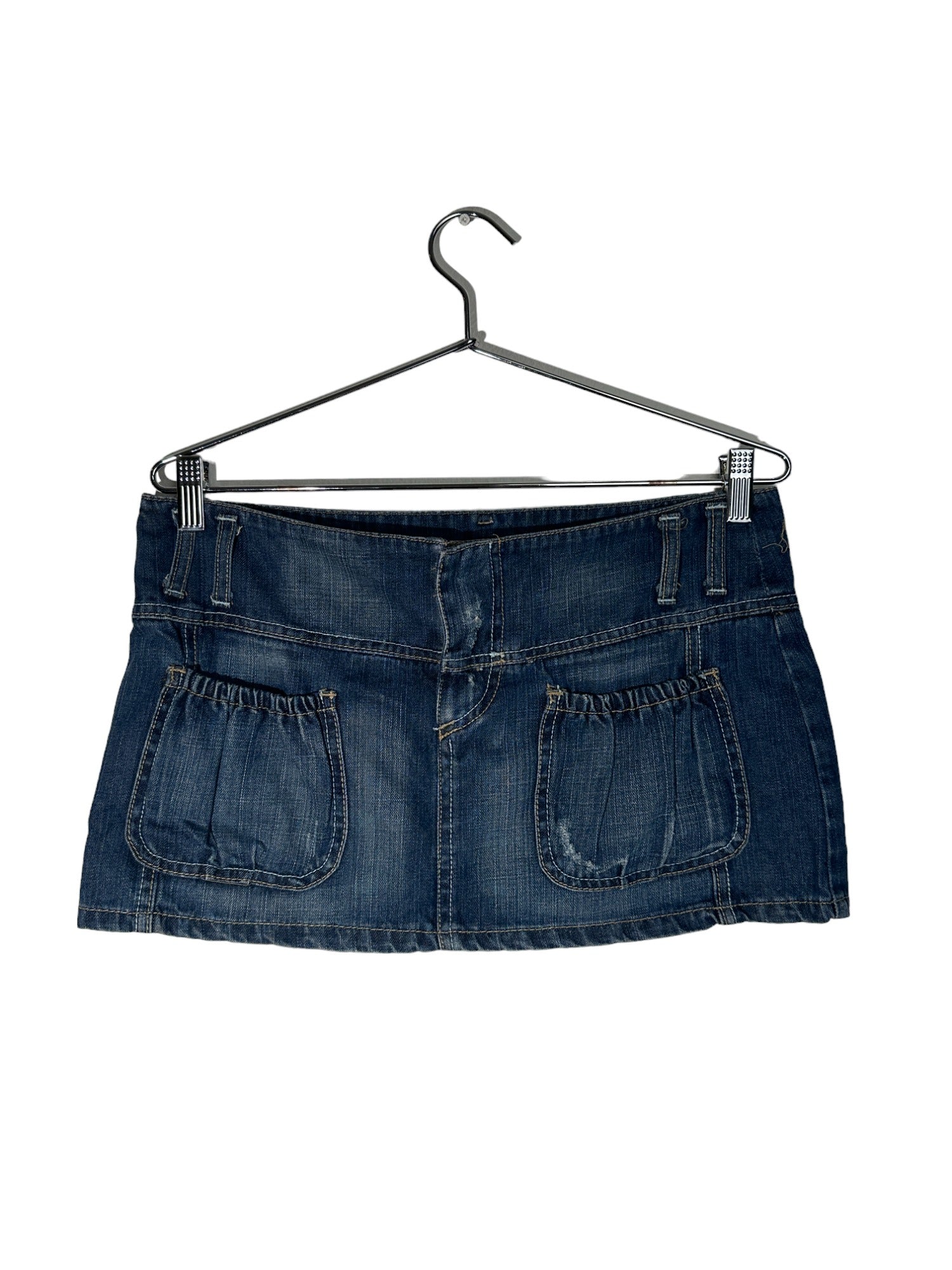 Low-rise Front Pocket Mini Skirt