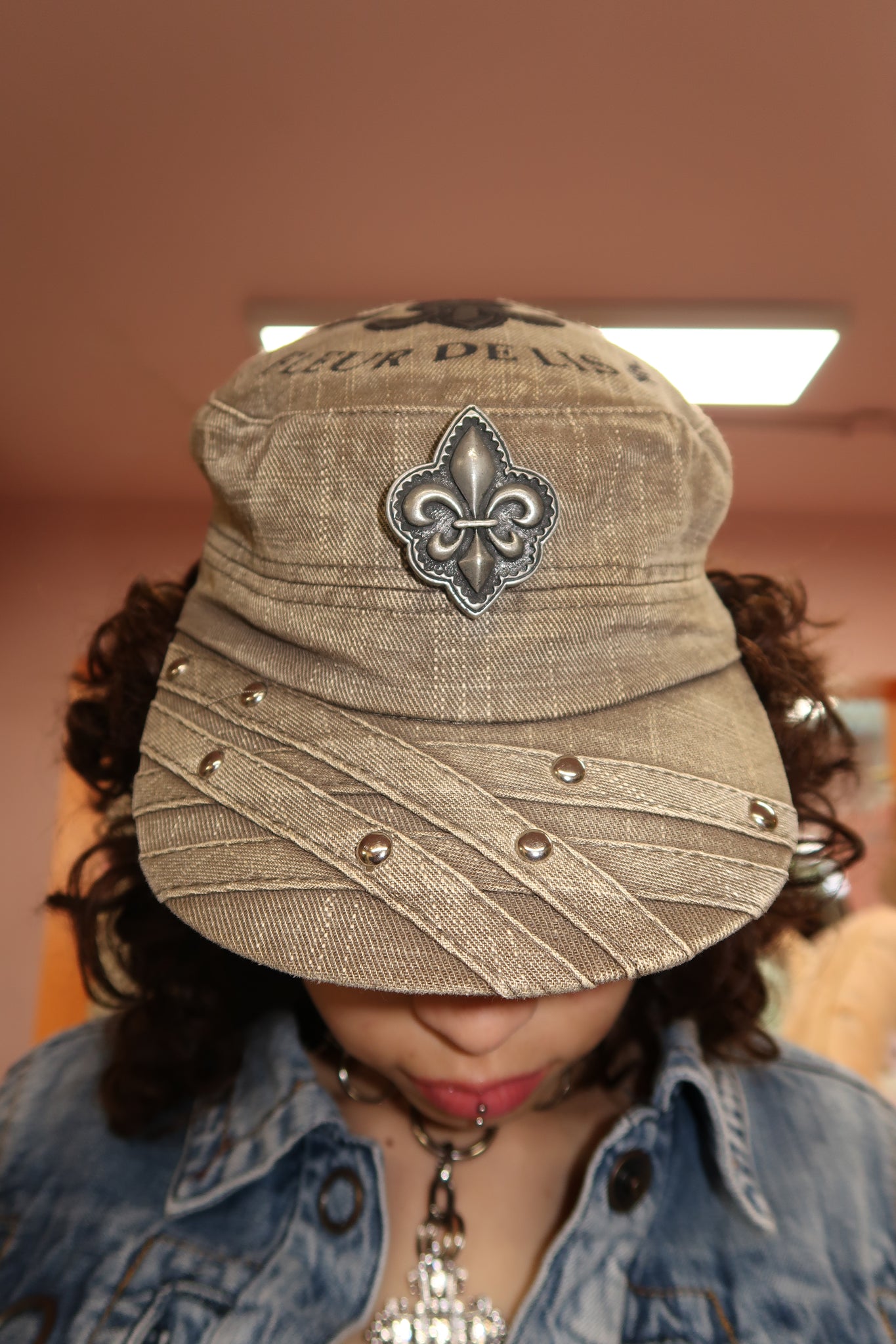 Studded Pendant Newsboy Hat