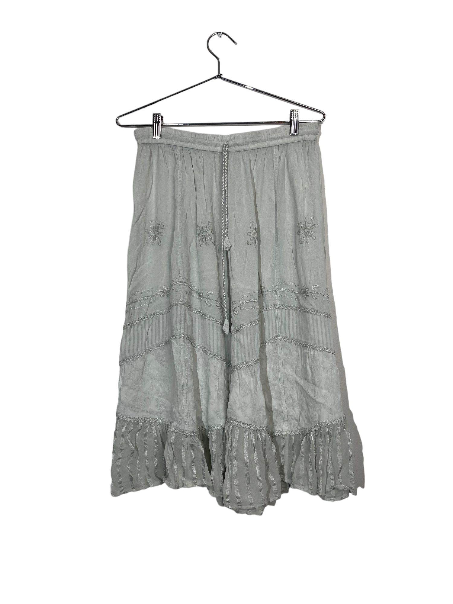 Thread-Embroidery Grey Skirt