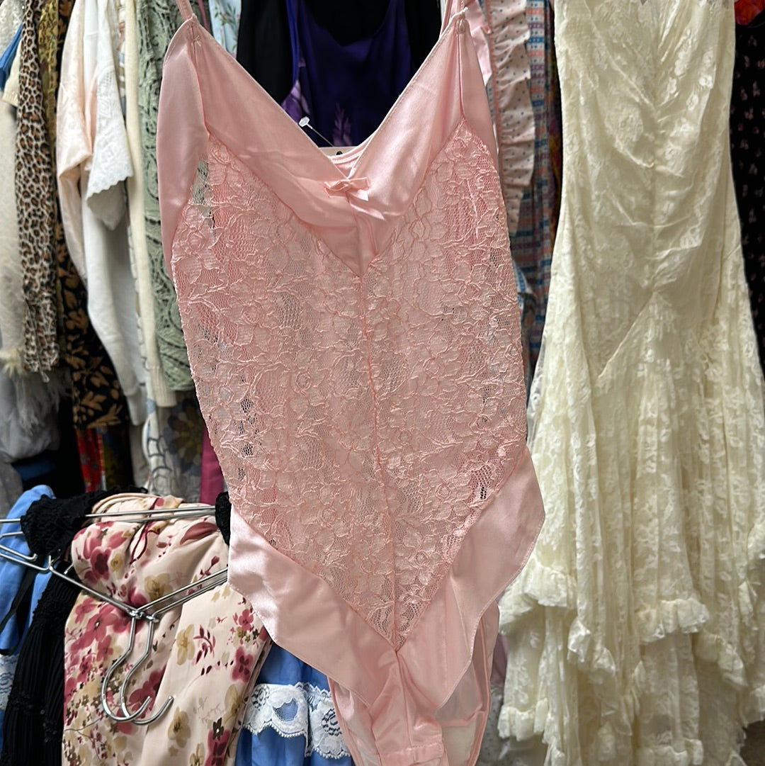 Pink Lace Bodysuit – Peachtree Revival